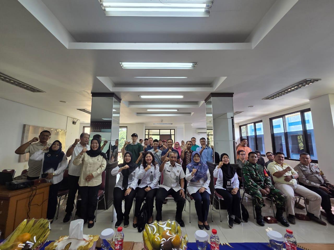 Kanwil Kemenkum DK Jakarta dan BPHN Sosialisasikan Hak Hukum Atas Tanah dan Pembentukan Posbakum di Kelurahan Pondok Ranggon