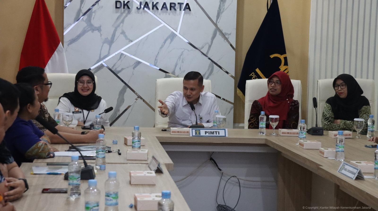 Sharing Tentang Pelayanan, Kanwil Kemenkum Banten Laksanakan Study Tiru Pada Kanwil Kemenkum DK Jakarta