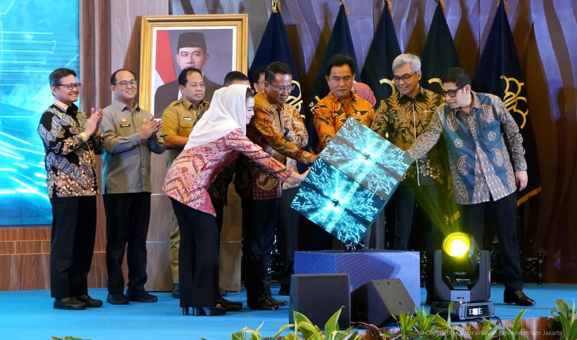 2025 10 06 launching 2